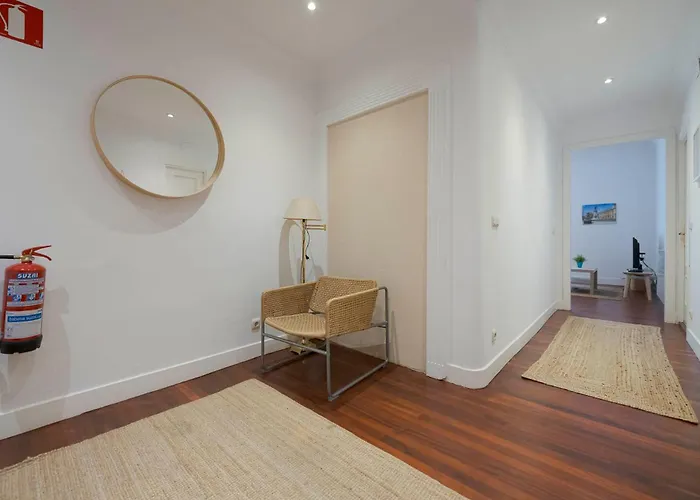 Ideal Y Acogedor Bengoetxea En Pleno Centro De Donostia -